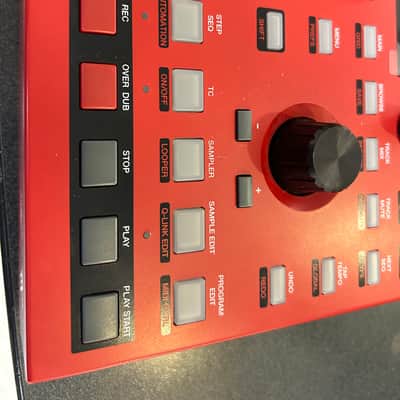 Akai MPC One + Standalone MIDI Sequencer 2023 - Present - mint in box Red image 4