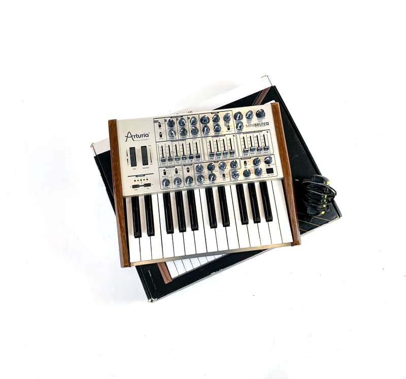 Arturia MiniBrute SE image 1