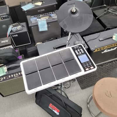 Roland SPD-30-WH Octapad MkII 8-Zone Digital Percussion Pad with Extras - White image 2