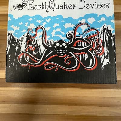 EarthQuaker Devices Data Corrupter Modulated Monophonic Harmonizing PLL image 8