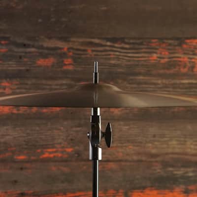 Paiste 20" 2002 Series 1980s Ride Cymbal - 2137g image 10