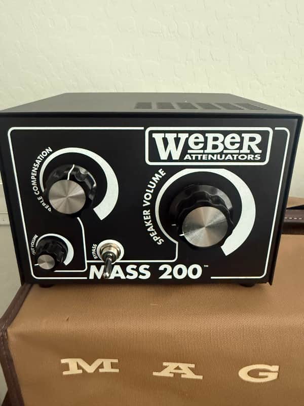Weber Mass 200 200-Watt Attenuator 2010s - Black image 1