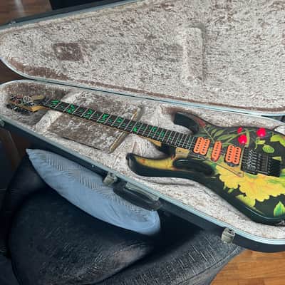 Original 1991 Ibanez JEM77-FP Steve Vai Signature Black Floral Pattern image 2