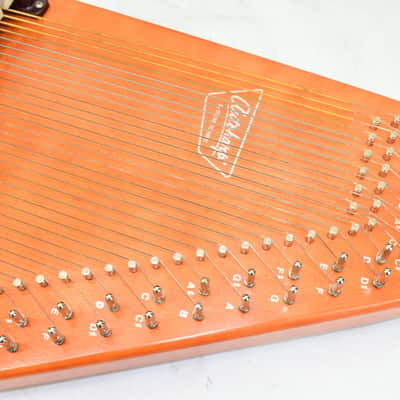 Oscar Schmidt 15-Chord Autoharp w/ Case & Book image 4