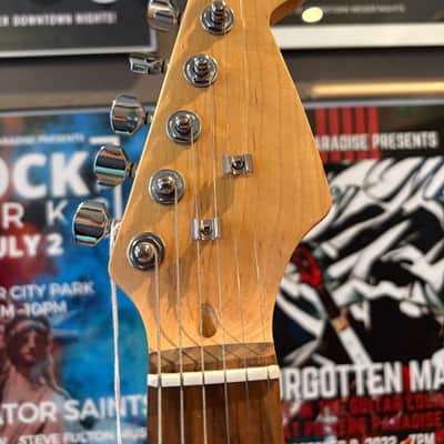 Unbranded Strato-style 2020’s - Fiesta Red image 2