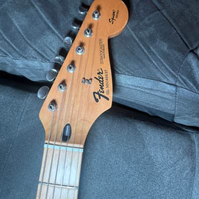 Fender "Squier Series" Standard Stratocaster with Maple Fretboard 1992 - 1996 - Arctic White image 3