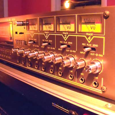 Aria StudioTrack IIII 4-track cassette multi-track recorder
