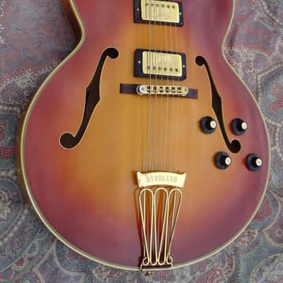 Gibson Byrdland 1970 - Cherry Sunburst image 2