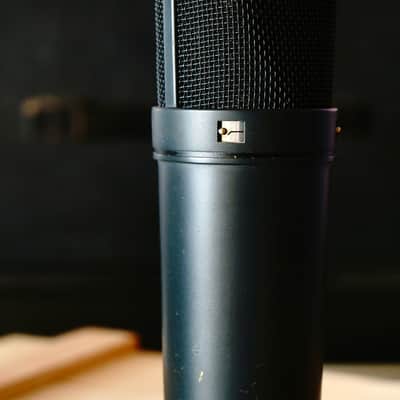 Neumann U 87 Large Diaphragm Multipattern Condenser Microphone 1967 - 1985 - Matte Black image 4