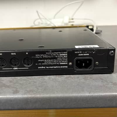 Marshall JMP-1 Valve MIDI Preamp 1992 - 2007 - Gold image 8