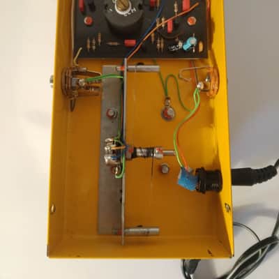 George Dennis GDW Original Wah-Wah 1992 Yellow image 6