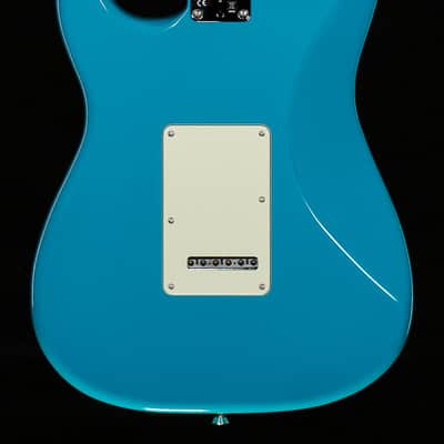 Fender American Professional II Stratocaster Miami Blue Rosewood Fingerboard (181) image 4