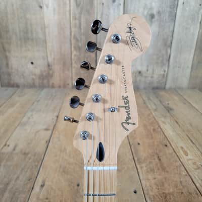 Fender Buddy Guy Stratocaster 2021 - Black and White Polka Dot image 5
