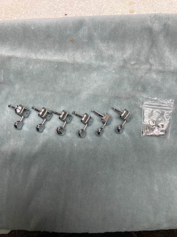 Squier Vintage style tuners 2010s - Chrome image 1