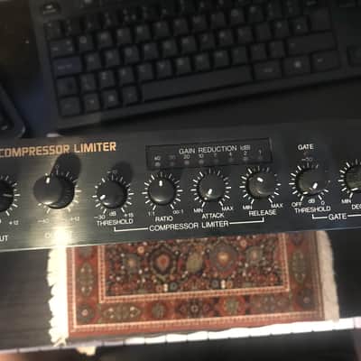 Boss Pro CL-50 Compressor Limiter Gate 1990 - Black 1/2 image 2