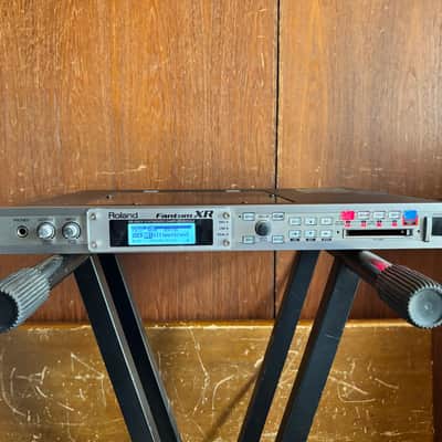 Roland Fantom XR Synthesizer/Sampler Ver2.00 New Display image 2