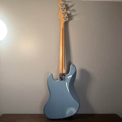 Fender Standard Jazz Bass Blue Agave Bild 7