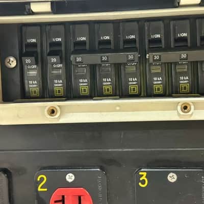 100A LEX POWER DISTRO 30A X2 L21-30, 20A X12 EDISON X 8NAC3 POWERCON #2368 image 13