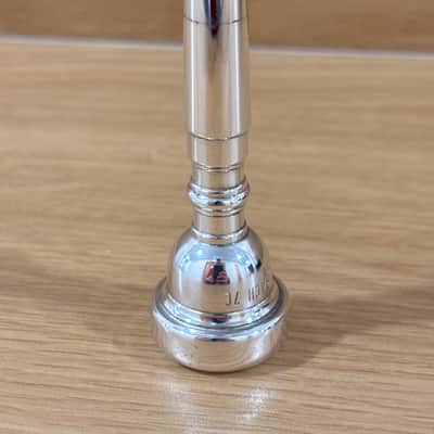 Bach 3517C Standard Series Trumpet Mouthpiece - 7C Cup 2010s - Silver-Plated Bild 3