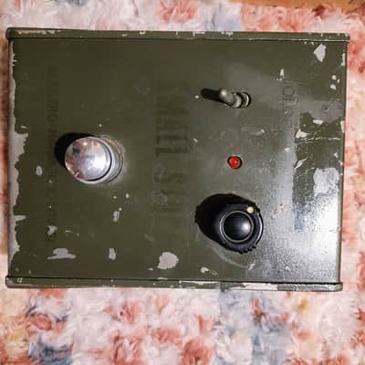 Electro Harmonix Small Stone Tall Font Russian 90s - Green image 3