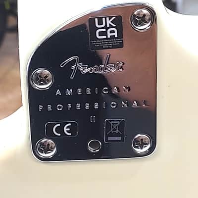 2023 Fender American Professional II Stratocaster Olympic White Maple Fingerboard image 12
