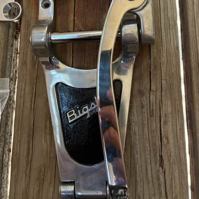 Bigsby B700 Vibrato Tailpiece Kit Vibramate 2010s - Aluminum tremolo whammy bar kit Les paul image 9