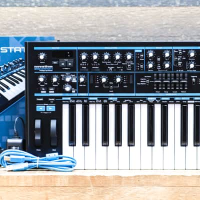 Novation Bass Station II Paraphonic Analogue Synthesizer 25-Note Keyboard w/Box image 7