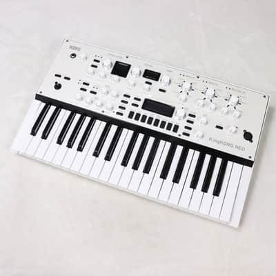 Korg Kingkorg Neo [00628] (04/03)