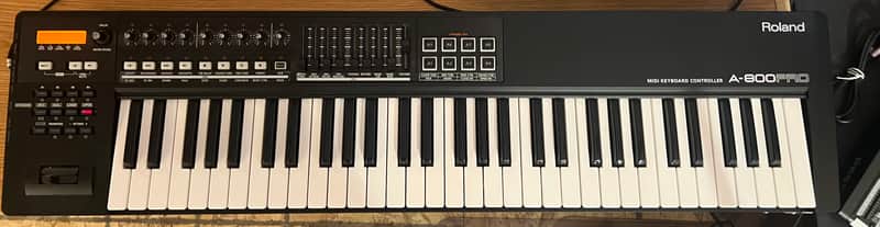 Roland A-800PRO 61-Key MIDI Keyboard Controller 2010 - Present - Black image 1