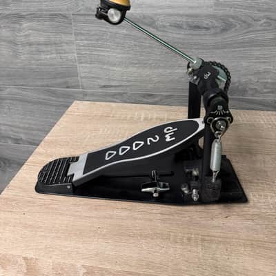 DW 2000 Series Single Bass Drum Pedal w/ Extra Beater #3033 image 8