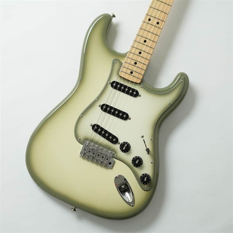 Fender Limited Edition Made in Japan Antigua Stratocaster 2019