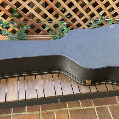 Hardshell Acoustic Guitar Case - Excellent Condition image 9