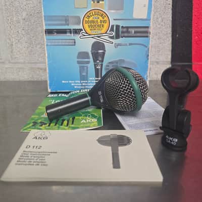 AKG D112 Cardioid Dynamic Bass Drum Microphone w/ Box