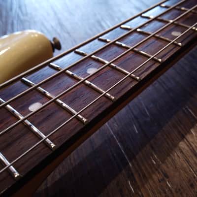 Yamaha MB-40C MotionB Electric Bass Medium Scale - White image 5