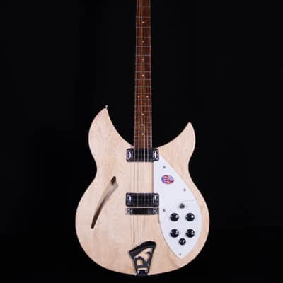 Rickenbacker 330 Thinline Semi-Acoustic, MapleGlo image 5