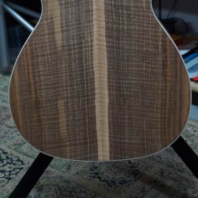 Larrivee Custom 00-40-FW Flamed Austrian Walnut with Moonwood Top image 11