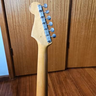 Fender Musicmaster with Rosewood Fretboard 1961 - 1964 - Sunburst image 5