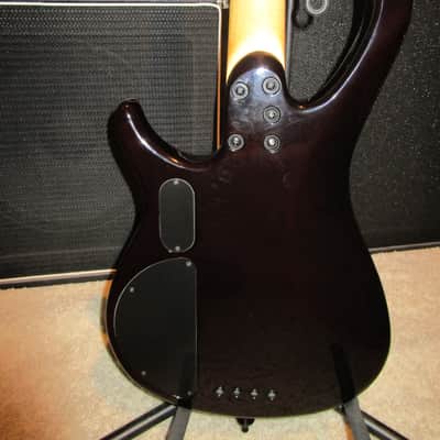 USA Peavey Millennium Plus 4 string bass guitar w/original hard case image 4