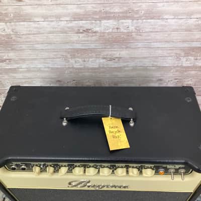 Used Bugera Vintage V22 INFINIUM 22W 2-Channel Tube Combo image 2