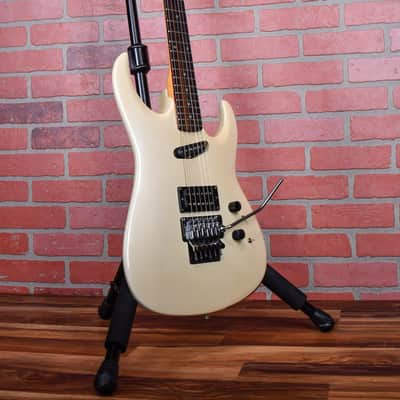 Kramer American Showster Metalist-II Pearl White 1989 w/OHSC image 5