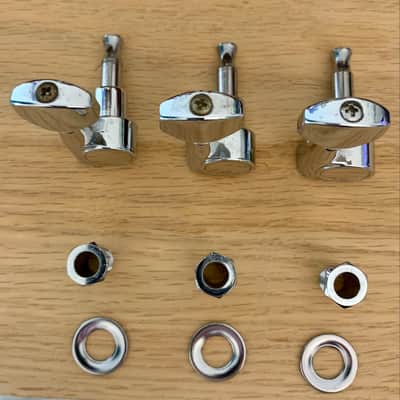 Tuning Heads (3) For Electric Guitars, In-Line Style, Right Handed (Chrome) image 2