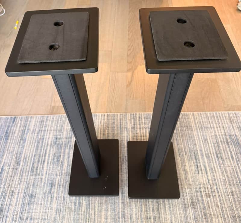 Kanto SP32 32" Heavy-Duty Steel Speaker Stands (Pair) - Black image 1