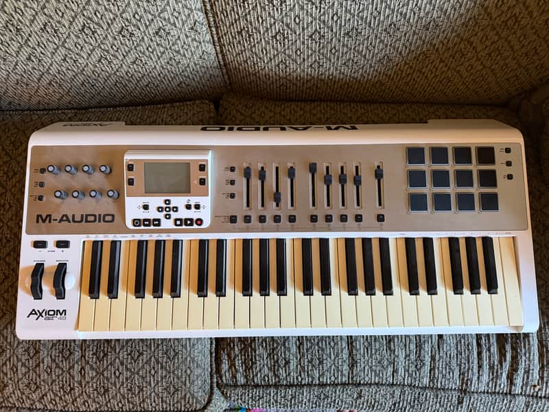 M-Audio Axiom AIR 49 Key USB MIDI Keyboard Controller 2010s - White image 1