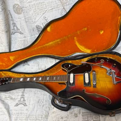 Late ‘60s Univox Hollowbody ES-335 330 Sunburst Finish Original Case NICE! image 5