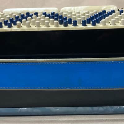 CAVALIER 2-REED ACCORDION #CRZC58 image 6
