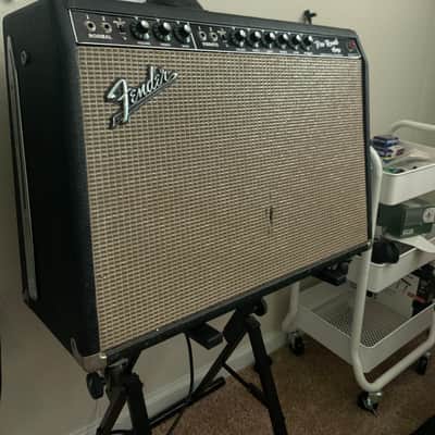 Fender Pro Reverb 2-Channel 40-Watt 2x12" Guitar Combo 1965 - 1967 image 3