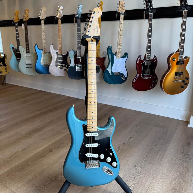 Fender Player Stratocaster Electric Guitar with Maple Fretboard - Tidewater image 1