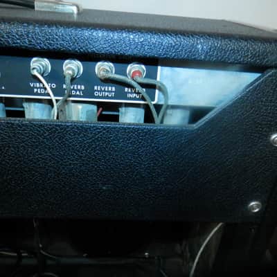 Fender Twin Reverb Amp Black Panel Guitar Tube Combo with cover + footswitch vintage 1966 image 9