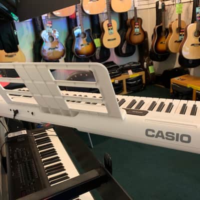 Casio Casiotone CT-S200 Keyboard White image 13