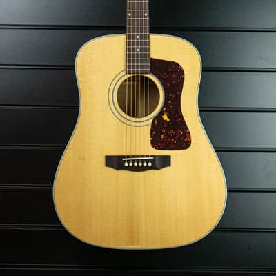 Guild D-40 Standard Natural image 1